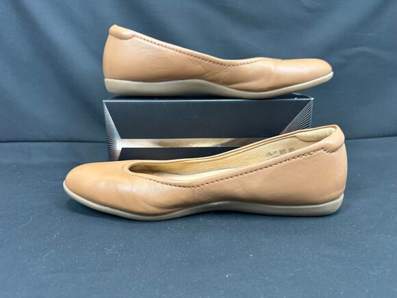 Naturalizer Shoes - Naturalizer Vivienne Ballet Flat Size 9.5 Light Brown Leather Comfort Everyday